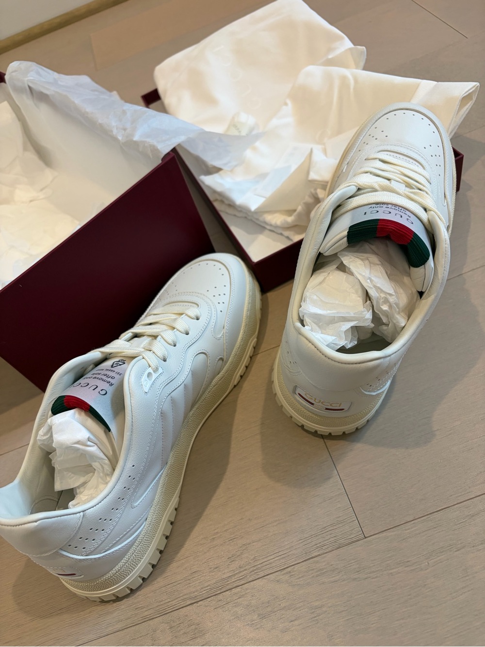 Gucci Re-Web sneaker Low Top Leather Sneakers - Picture 11 of 14